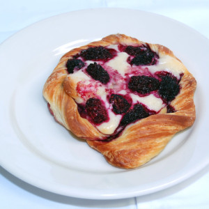 mqrionberry danish